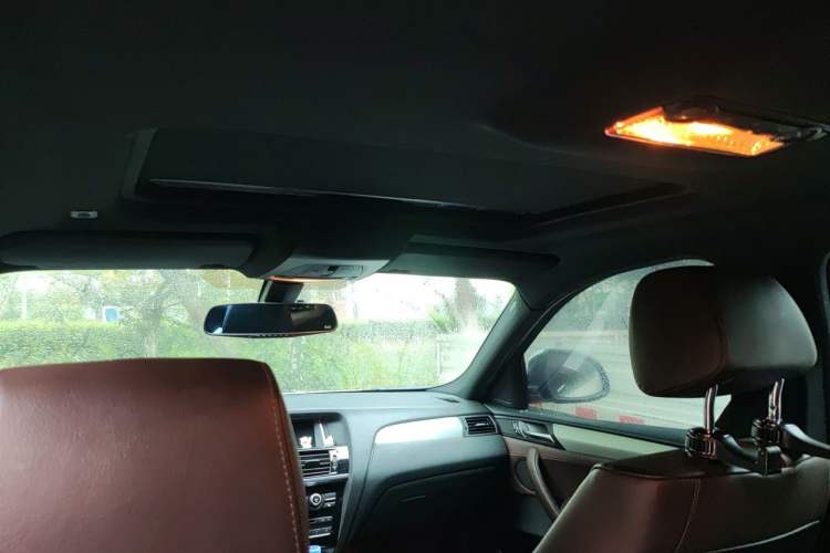 Used BMW X4 2016 xDrive20i M Sport Edition Headliner