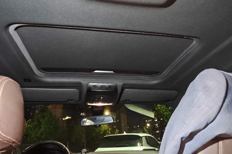 Used BMW X4 2016 xDrive20i M Sport Edition Headliner
