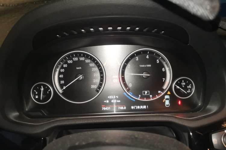 Used BMW X4 2016 xDrive20i M Sport Edition Instrument Cluster