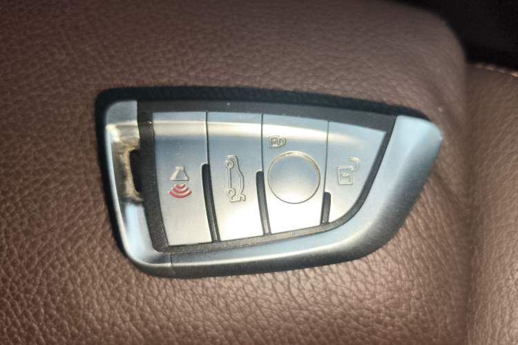 Used BMW X4 2016 xDrive20i M Sport Edition Interior 1