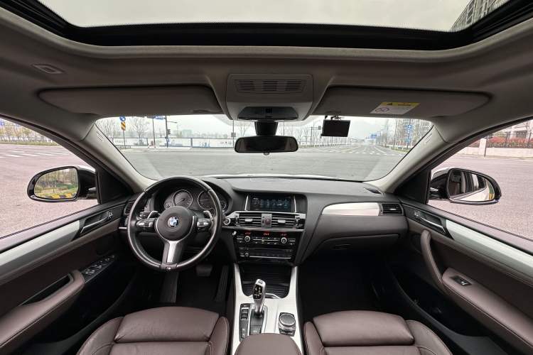 Used BMW X4 2016 xDrive20i M Sport Edition Interior 2
