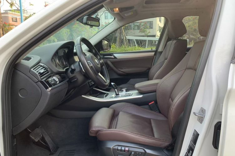 Used BMW X4 2016 xDrive20i M Sport Edition Interior 2