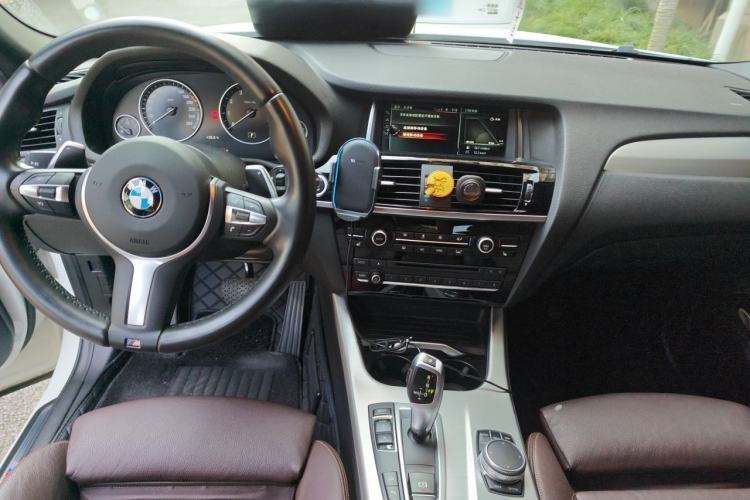 Used BMW X4 2016 xDrive20i M Sport Edition Interior 2