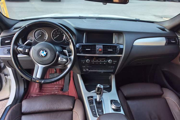 Used BMW X4 2016 xDrive20i M Sport Edition Interior 3