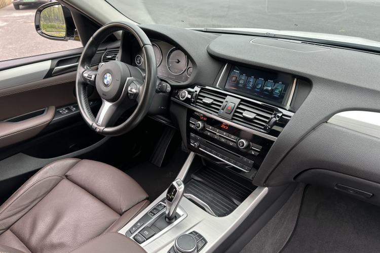 Used BMW X4 2016 xDrive20i M Sport Edition Interior 5