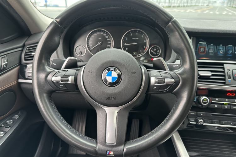 Used BMW X4 2016 xDrive20i M Sport Edition Interior 8