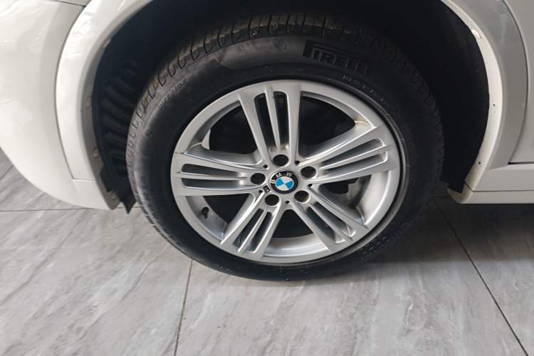 Used BMW X4 2016 xDrive20i M Sport Edition Left Front Wheel Hub