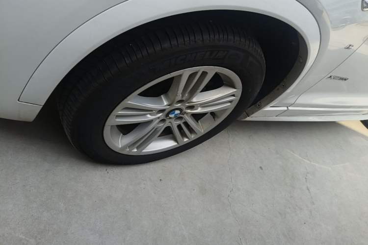 Used BMW X4 2016 xDrive20i M Sport Edition Left Front Wheel Hub
