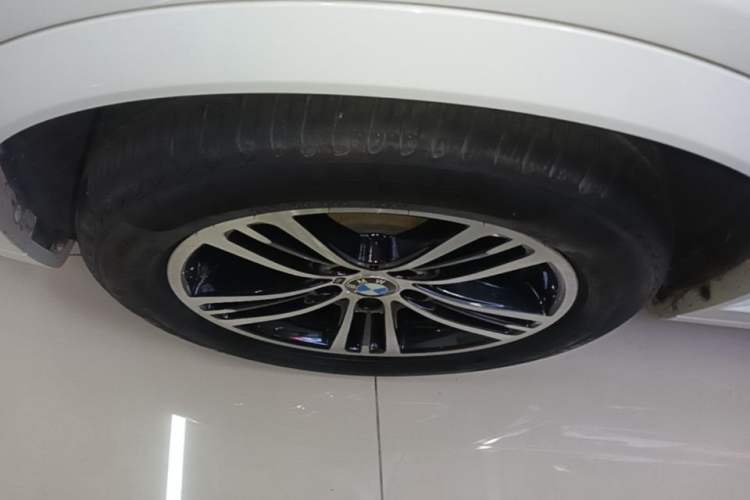 Used BMW X4 2016 xDrive20i M Sport Edition Left Front Wheel Hub