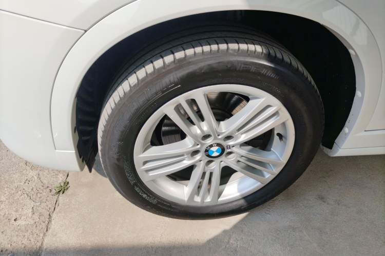 Used BMW X4 2016 xDrive20i M Sport Edition Left Front Wheel Hub