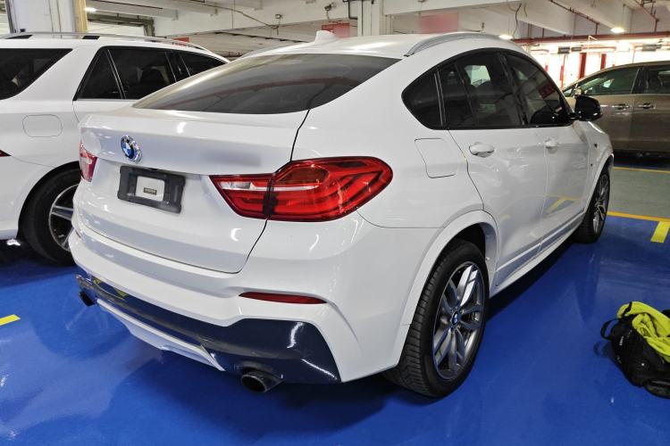 Used BMW X4 2016 M40i Rear Right 45 Deg