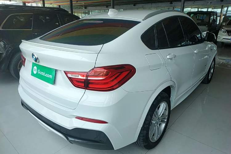 Used BMW X4 2016 xDrive20i M Sport Edition Rear Right 45 Deg