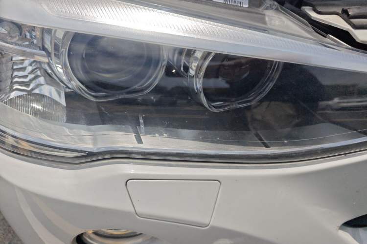 Used BMW X4  Right Front Headlight