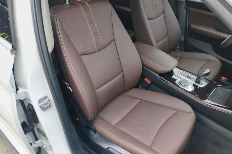 Used BMW X4 2016 xDrive20i M Sport Edition Right Front Seat