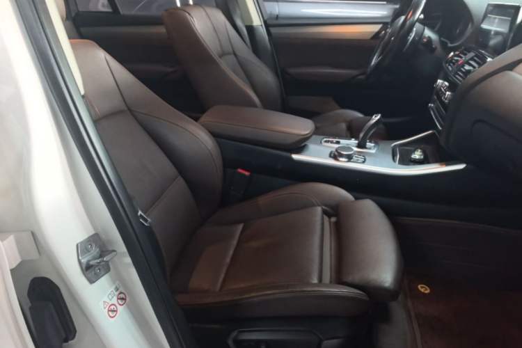 Used BMW X4 2016 xDrive20i M Sport Edition Right Front Seat