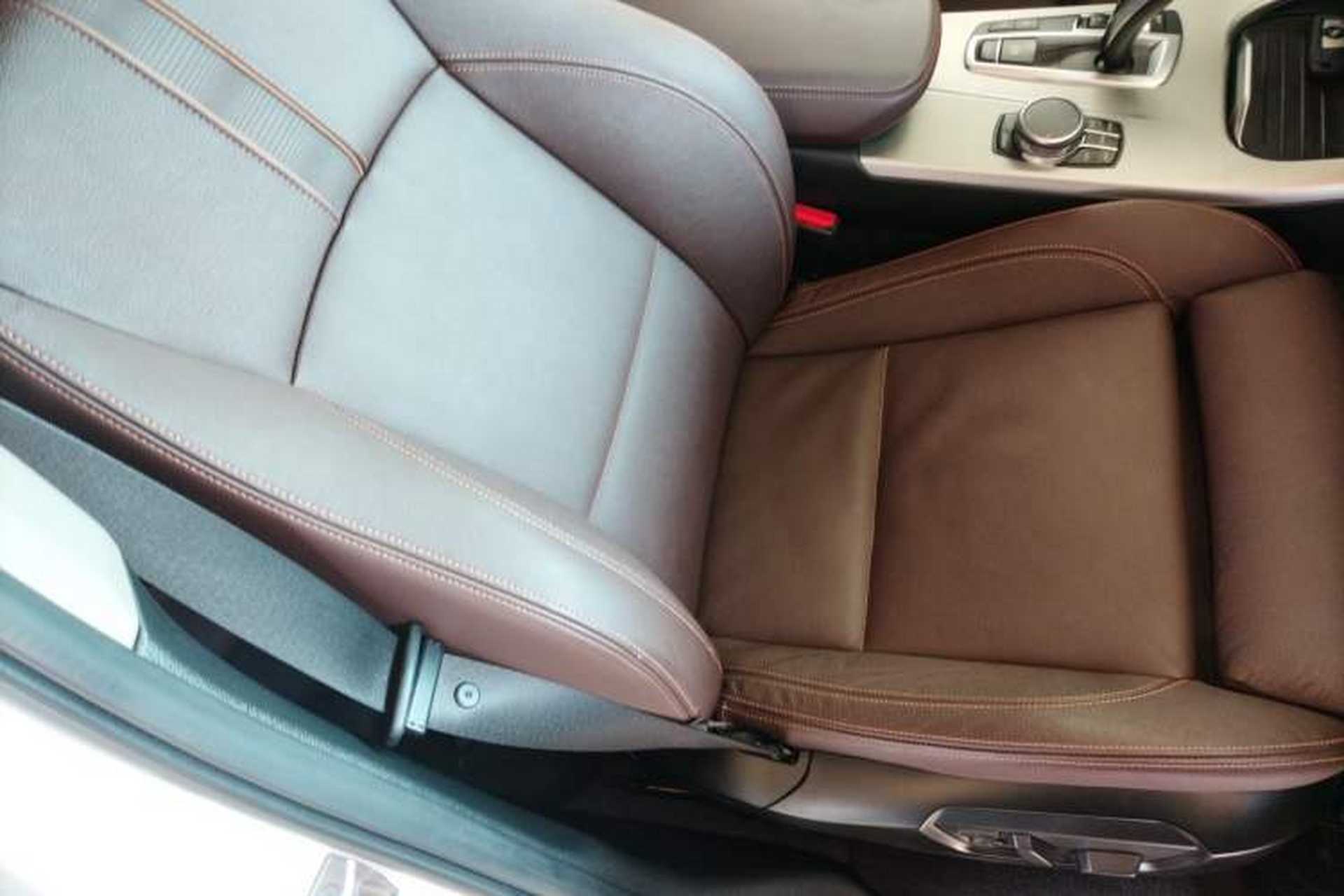 Used BMW X4 2016 xDrive20i M Sport Edition Right Front Seat
