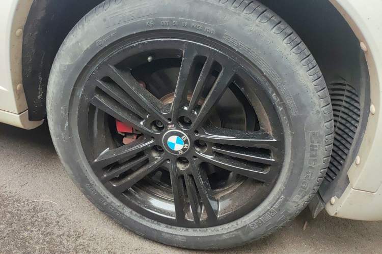 Used BMW X4 2016 xDrive20i M Sport Edition Right Front Wheel Hub
