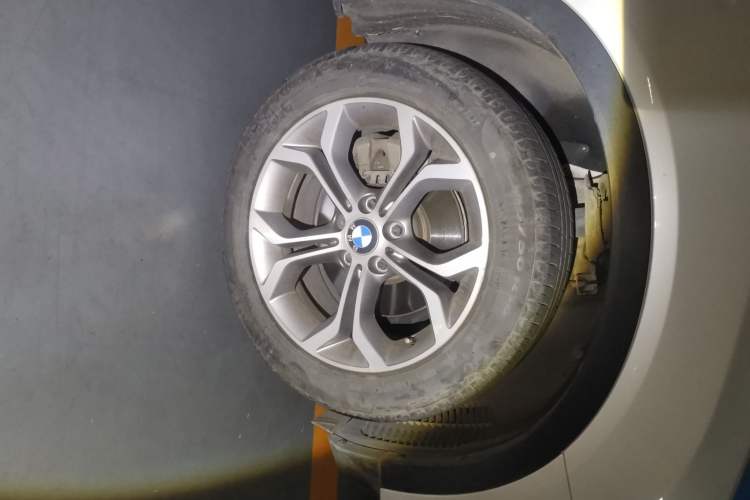 Used BMW X4 2016 xDrive20i M Sport Edition Right Front Wheel Hub