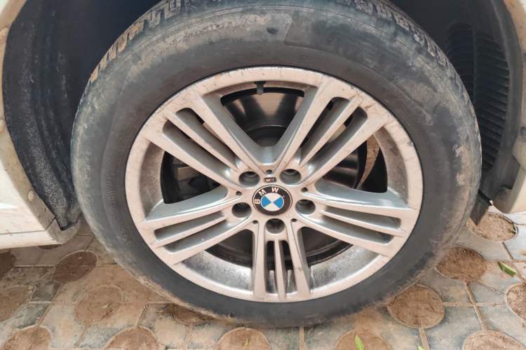 Used BMW X4 2016 xDrive20i M Sport Edition Right Front Wheel Hub