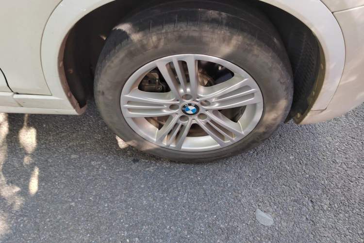 Used BMW X4 2016 xDrive20i M Sport Edition Right Front Wheel Hub