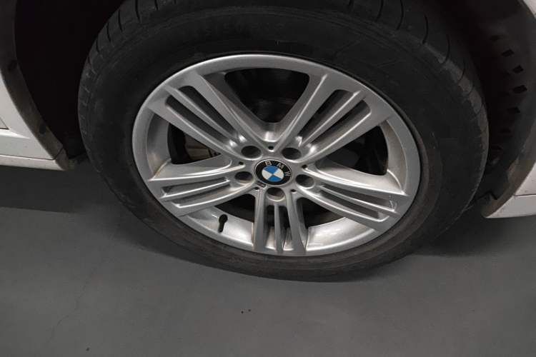 Used BMW X4 2016 xDrive20i M Sport Edition Right Front Wheel Hub
