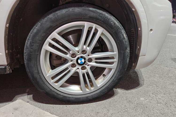 Used BMW X4 2016 xDrive20i M Sport Edition Right Front Wheel Hub