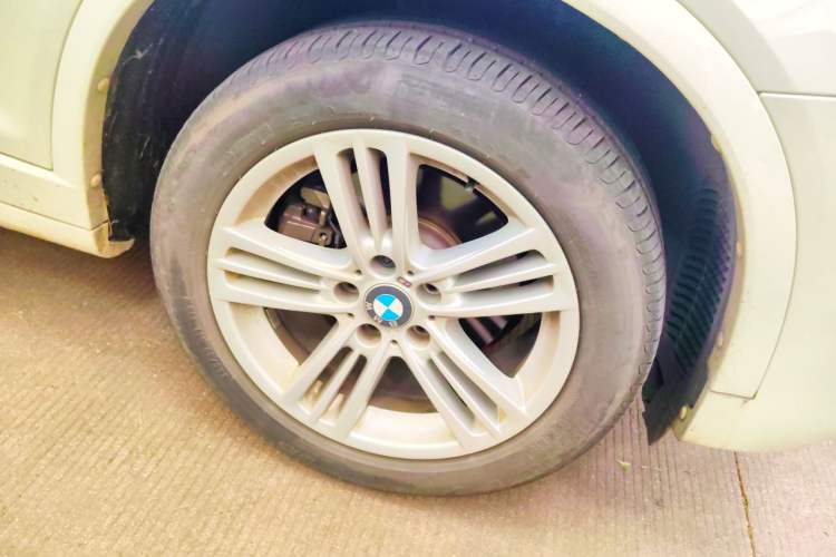 Used BMW X4 2016 xDrive20i M Sport Edition Right Front Wheel Hub