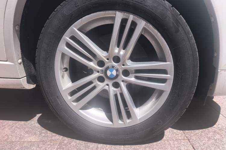 Used BMW X4 2016 xDrive20i M Sport Edition Right Front Wheel Hub