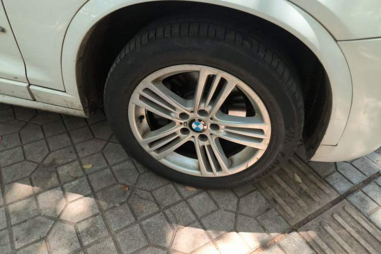 Used BMW X4 2016 xDrive20i M Sport Edition Right Front Wheel Hub