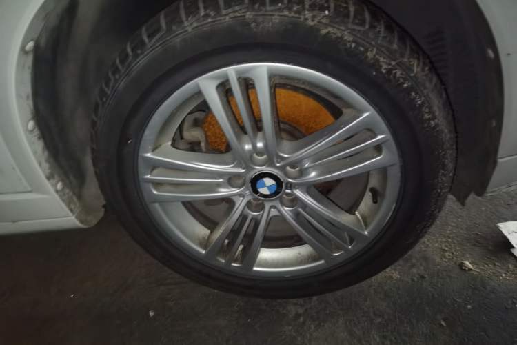 Used BMW X4 2016 xDrive20i M Sport Edition Right Front Wheel Hub
