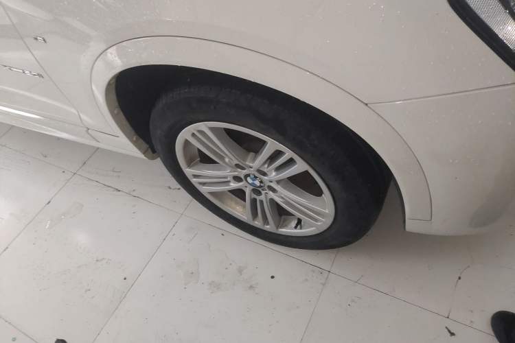 Used BMW X4 2016 xDrive20i M Sport Edition Right Front Wheel Hub