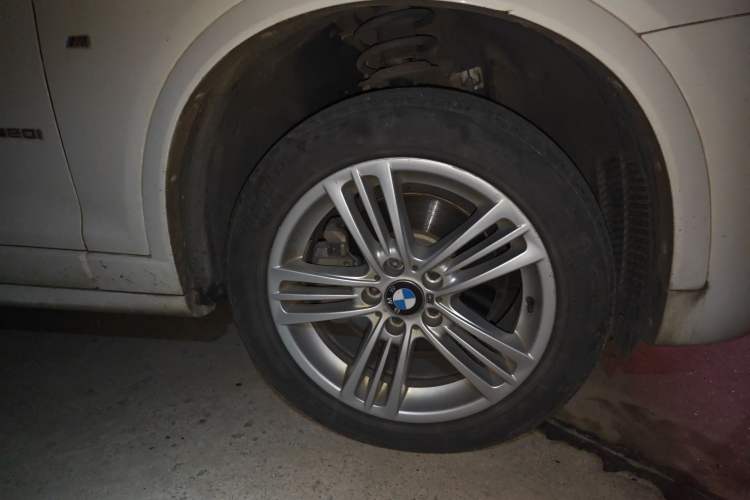 Used BMW X4 2016 xDrive20i M Sport Edition Right Front Wheel Hub