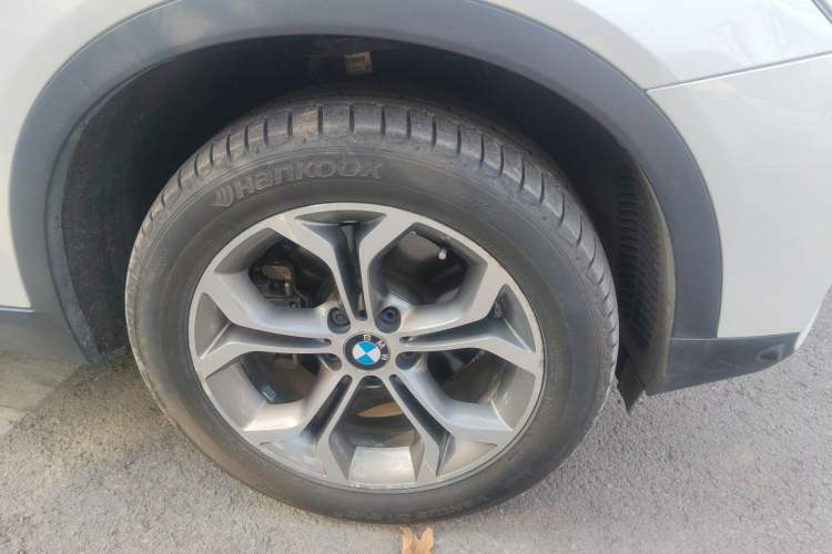 Used BMW X4 2016 xDrive20i M Sport Edition Right Front Wheel Hub