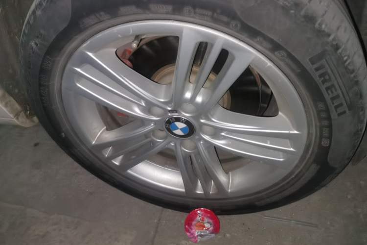 Used BMW X4 2016 xDrive20i M Sport Edition Right Front Wheel Hub