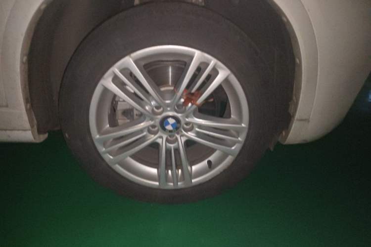 Used BMW X4 2016 xDrive20i M Sport Edition Right Front Wheel Hub