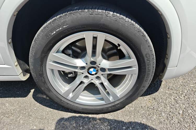 Used BMW X4 2016 xDrive20i M Sport Edition Right Front Wheel Hub