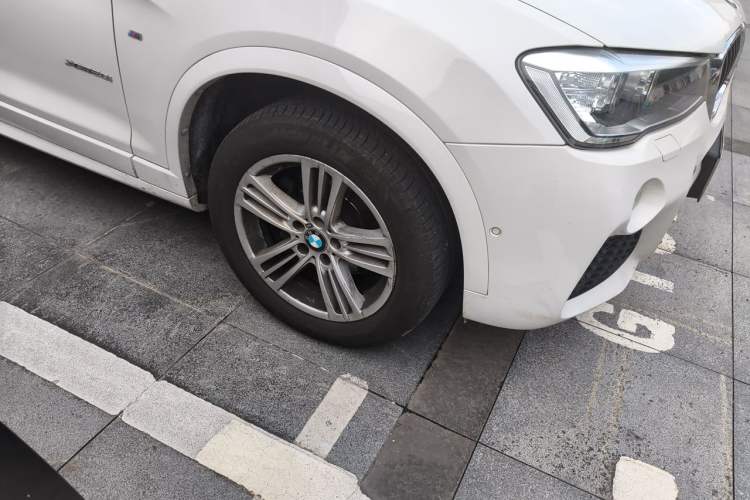 Used BMW X4 2016 xDrive20i M Sport Edition Right Front Wheel Hub