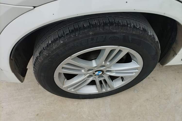 Used BMW X4 2016 xDrive20i M Sport Edition Right Rear Wheel Hub
