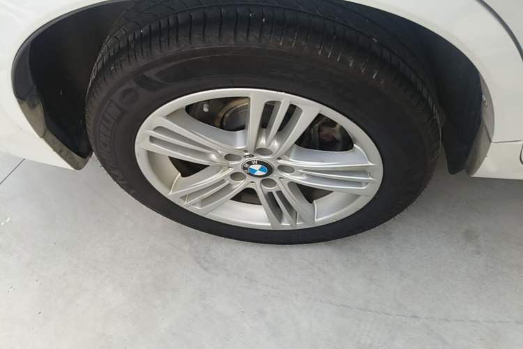 Used BMW X4 2016 xDrive20i M Sport Edition Right Rear Wheel Hub