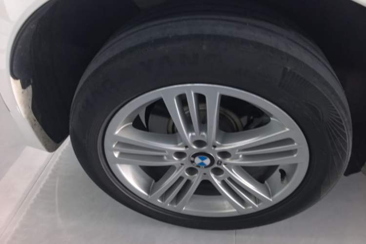Used BMW X4 2016 xDrive20i M Sport Edition Right Rear Wheel Hub