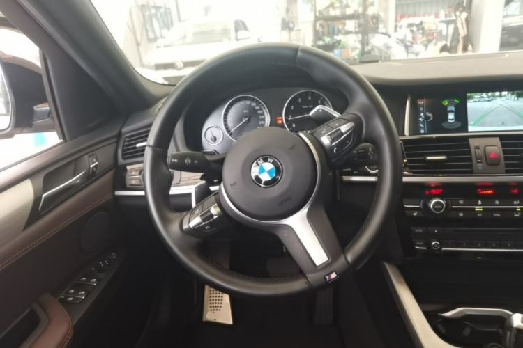 Used BMW X4 2016 xDrive20i M Sport Edition Steering Wheel