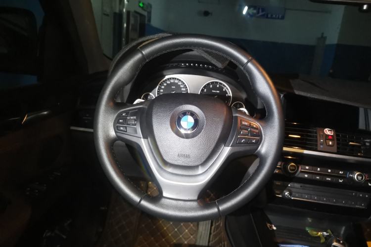 Used BMW X4 2016 xDrive20i M Sport Edition Steering Wheel