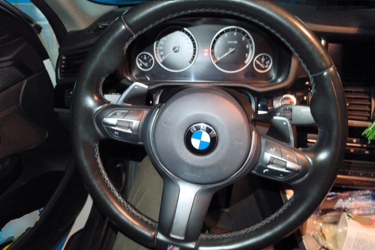 Used BMW X4 2016 xDrive20i M Sport Edition Steering Wheel