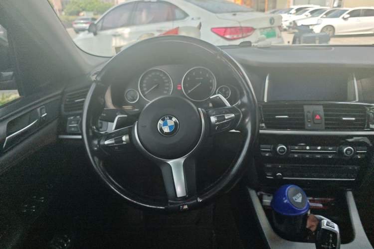 Used BMW X4 2016 xDrive20i M Sport Edition Steering Wheel