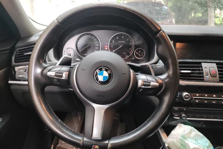 Used BMW X4 2016 xDrive20i M Sport Edition Steering Wheel