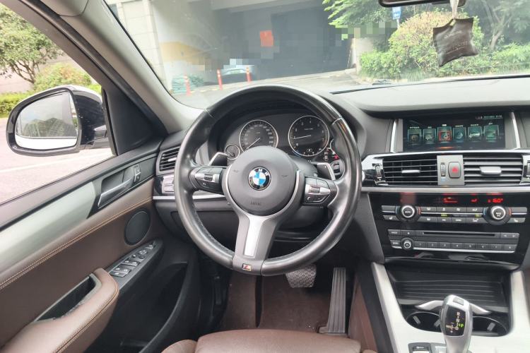 Used BMW X4 2016 xDrive20i M Sport Edition Steering Wheel