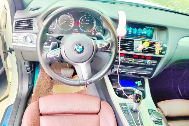 Used BMW X4 2016 xDrive20i M Sport Edition Steering Wheel