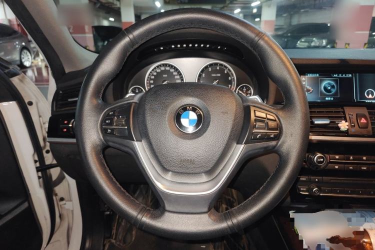 Used BMW X4 2016 xDrive20i M Sport Edition Steering Wheel