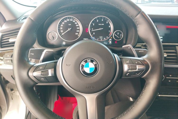Used BMW X4 2016 xDrive20i M Sport Edition Steering Wheel