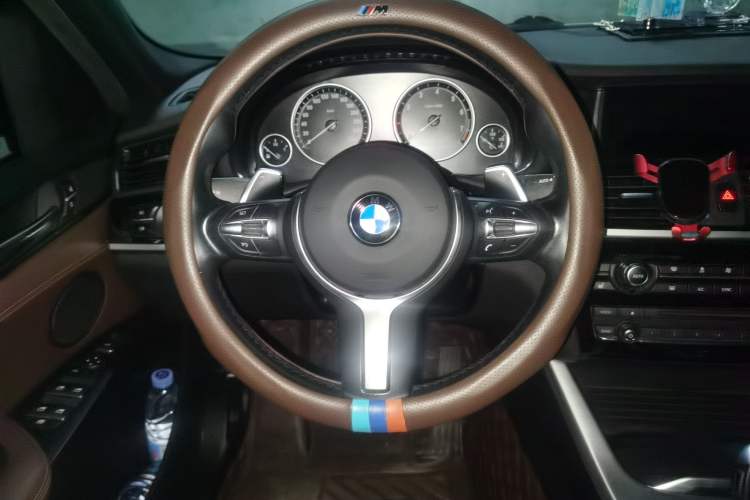 Used BMW X4 2016 xDrive20i M Sport Edition Steering Wheel